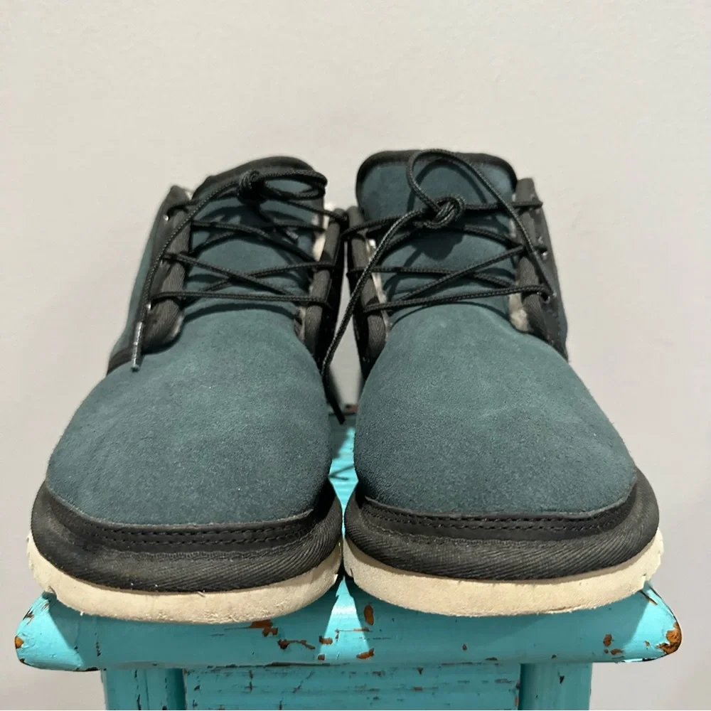 UGG Neumal Lace Up Casual Boot Size 7